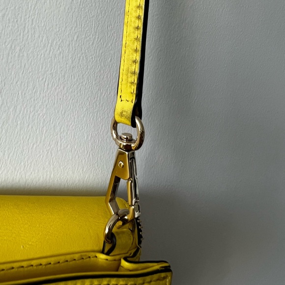 Rebecca Minkoff crossbody envelope purse in yellow with animal print detail - Picture 10 of 11